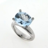 Billede af Ring 14 kt. hvg., akvamarin 14*12 mm. + 4 brill. a 0,015 ct. w/vs.