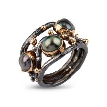 Billede af By Birdie Kepler ring sort rhodineret sølv m.14kt, keshi perler og m. ialt 0,10 ct brillant str. 55
