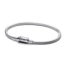 Billede af Pandora Moments Sliding Slangekædearmbånd sølv m. magnetlås (18 cm)