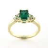 Billede af Ring med smaragd og 6 brillanter a 0,04 w/vs.  14 kt.