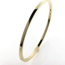 Billede af Armring firkantet tråd 2,5*2,5 mm. (indv. dia. 65 mm.) 14 kt.