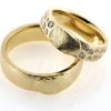 Billede af 1 par vielsesringe med afstøbning af fingeraftryk (fingeraftegning) D-ring med 23 brill. 14 kt.