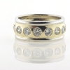 Billede af Ring 2 farvet, br. 8,1 mm., 9 brill. a 0,12 w/vs. 14 kt.