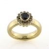 Billede af Ring med roset (rosetring) sort brill. + 13 brill. 14 kt.