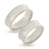Billede af Vielses & Forlovelses ringe,hulkilet br. 7,3 mm. 14 kt. hvg. 