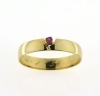 Billede af Ring m. chaton fatn. 2 m/m. syn. sten. 8 kt.