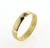 Billede af Ring m. chaton fatn. 2 m/m. syn. sten. 8 kt.