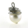 Billede af Vedhæng spiral af tråd til South Sea perle 14*16 mm. og brill. 0,10 w/vs. 14 kt. hvg.