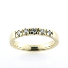 Billede af Alliancering 5* 0,06 w/si. 8 kt. 333 (br. 3,0-tk. 2,0 mm.)