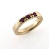 Billede af Alliancering 3 rubiner a ca. 0,10 ct. 14 kt.