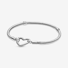 Billede af Pandora Moments Slangekædearmbånd med hjertelås (20cm)