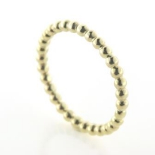 Billede af Ring kugler hele vejen rundt, br. 2,1 mm. massiv, str. 60-69. 925 s. forgyldt (forgyldning vil blive slidt af ved brug !) Billede af Ring kugler hele vejen rundt, br. 2,1 mm. massiv, str. 60-69. 925 s. forgyldt (forgyldning vil blive slidt af ved brug !)