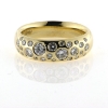 Billede af Ring fattet med 25 stene 14 kt.