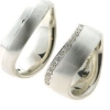 Billede af 1 par ringe, D-ring fattet 18 brill. a 0,01 ct. w/si. 925s sølv