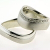 Billede af 1 par ringe, D-ring fattet 18 brill. a 0,01 ct. w/si. 925s sølv