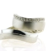 Billede af 1 par ringe, D-ring fattet 18 brill. a 0,01 ct. w/si. 925s sølv