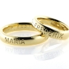 Billede af 1 par ringe, med 3 navne fræset ned i skinne (udvendig gravering) 14 kt.