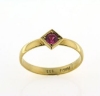 Billede af Ring carre fatn. 3,5 m/m. syn. sten. 8 kt.