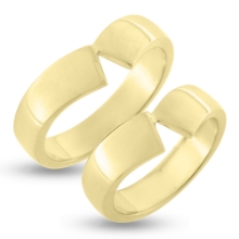 Billede af Vielses & Forlovelses ringe, forskudt 8 kt. facon + 14,6 gr. (prisen er excl. guld)
