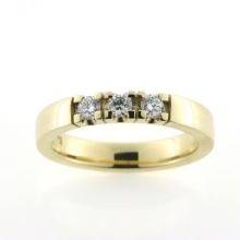Billede af Allia. ring, 3* 0,10 w/vs. 14 kt. (br. 3,7-tk. 2,2 mm.)