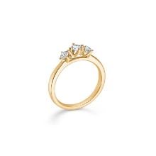 Billede af Mads Z "Crown Trinity" ring 14 kt m. ialt 0,34 ct. brillanter w/si str. 54