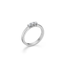 Billede af Mads Z "Crown Alliance" ring 14 kt hvg m. 3 x 0,09 ct w/si  str. 60