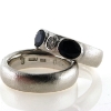 Billede af 1 par vielsesringe, Damering med safirer og oval diamant 14 kt. hvg.