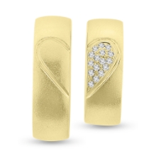 Billede af 1 par ringe med ½ hjerte på hver ring, i damering paveret 16 brill. a 0,01 w/vs. 8 kt. 