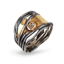 Billede af By Birdie Hubble Gold ring sort rhodineret sølv m.14kt guldpynt og m. 1 x 0,10 ct diamant str. 52