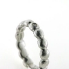 Billede af Ring kugler hele vejen rundt, massiv, brill. 0,03 w/vs. str. -59. 14 kt. hvg.