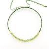Billede af By Pind Colorful knyttet armbånd vissengrøn med peridot sten og sølv forgyldte kugler