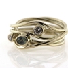 Billede af Ring unika med guldtråde, oval safir + 2 brill. 14 kt. (Trådring)