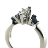 Billede af Ring med diamant marquise cut 0,47 ct. w/vs1 + 2 safirer trillion cut a 0,28 ct. 14 kt. hvg.
