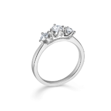 Billede af Mads Z "Crown Trinity" ring 14 kt hvidguld m. 0,56ct. W.SI str. 52