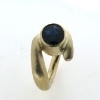 Billede af Ring med oval facetet sten