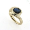 Billede af Ring med oval facetet sten