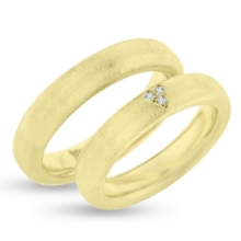 Billede af Vielses & Forl. ringe, damering 3 brill. a 0,015 w/vs. i hjerte 14 kt.