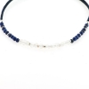 Billede af By Pind Colorful knyttet armbånd mørkeblå lapis og månesten sten og sølv kugler