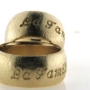 Billede af 1 par ringe, nedfræset "La Familia" 14 kt. 