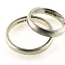 Billede af Viel. & Forlov. ringe, fin sand 925 s... Billede af Viel. & Forlov. ringe, fin sand 925 s...