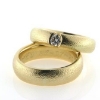 Billede af 1 par ringe, damering med brill. 0,22 tw/vvs. 14 kt.