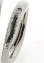 Billede af Ring bølget 1* 0,05 w/vs. 14 kt. hvg.