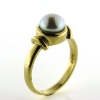 Billede af Ring m. fwp. button, 6½-7 mm.