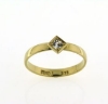 Billede af Ring m carre fatn. syn. sten 3 m/m. 8 kt.