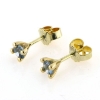 Billede af Ørestik akvamarin, 4 grab. fatning, 2* 4,0 mm. (ca. a 0,20 ct.) 14 kt. 