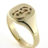 Billede af Herrering massiv lukket bund, plade antik facon, udsavet monogram 14 kt.