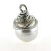 Billede af Vedhæng spiral af tråd tahiti perle, lys grå, 15*17 mm.14 kt. hvg.