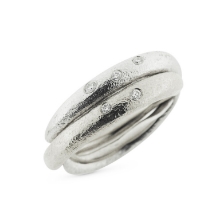 Billede af Ring dobbelt 1*0,02 + 4* 0,01 w/vs. 14 kt. hvg. Billede af Ring dobbelt 1*0,02 + 4* 0,01 w/vs. 14 kt. hvg.