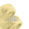 Billede af 1 par ringe med ½ hjerte på hver ring, i damering paveret 16 brill. a 0,01 w/vs. 14 kt.