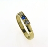 Billede af Ring m carre fatn. m. 3 * syn. stene a 3,0 mm. 14 kt.